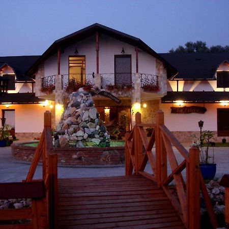 Pension La Taticu Sacalaseni Exterior foto