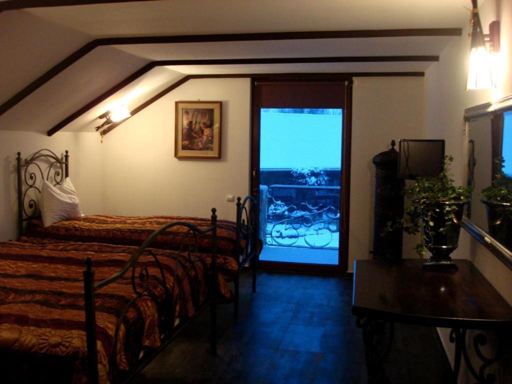 Pension La Taticu Sacalaseni Quarto foto