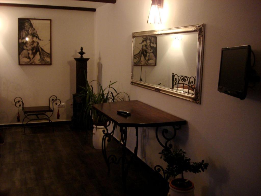 Pension La Taticu Sacalaseni Quarto foto