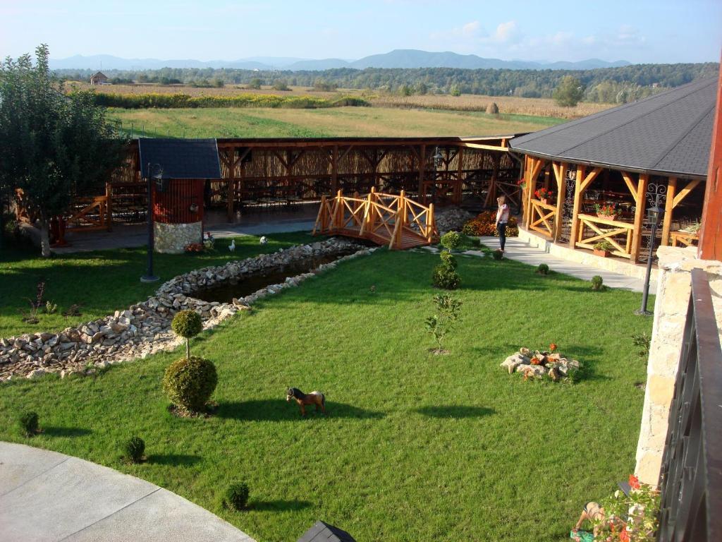Pension La Taticu Sacalaseni Exterior foto